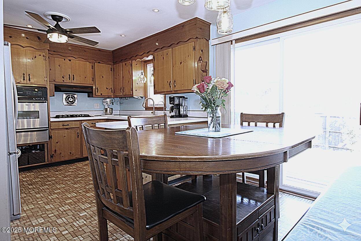 60 Shell Street, Beachwood, NJ 08722