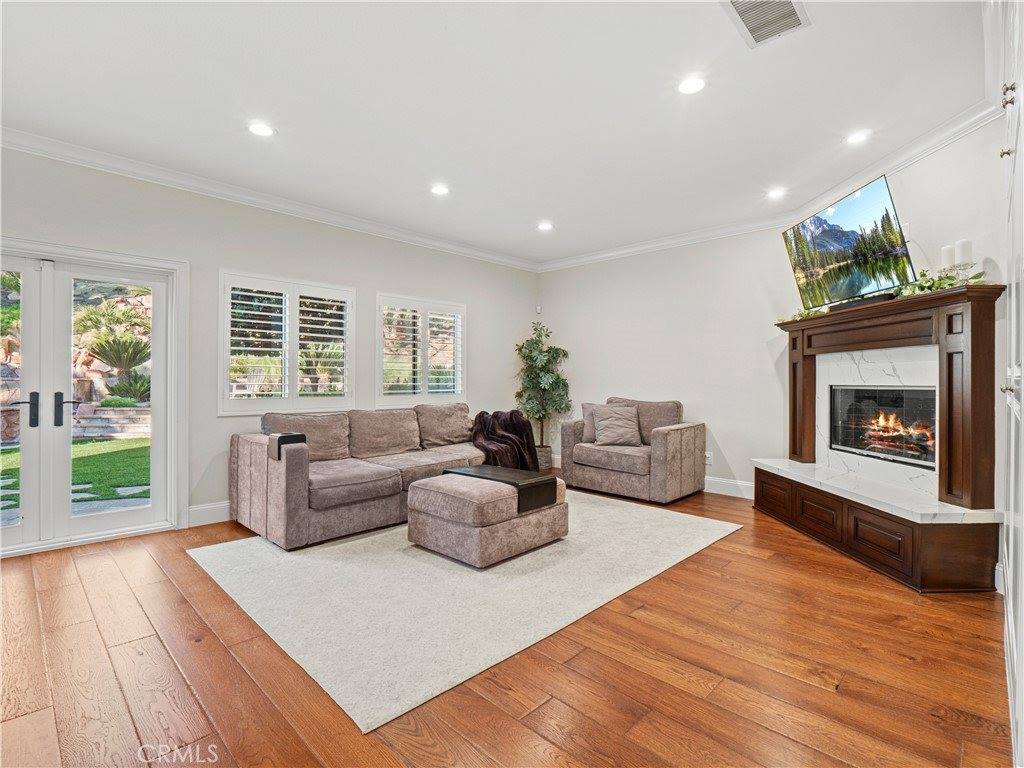 15345 Michael Crest, Canyon Country, CA 91387