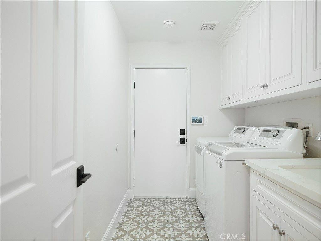 15345 Michael Crest, Canyon Country, CA 91387