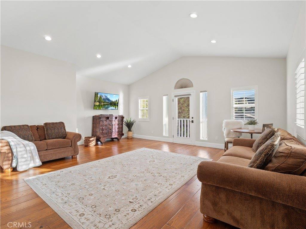 15345 Michael Crest, Canyon Country, CA 91387