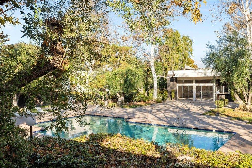 23515 Lyons, #225, Valencia, CA 91355