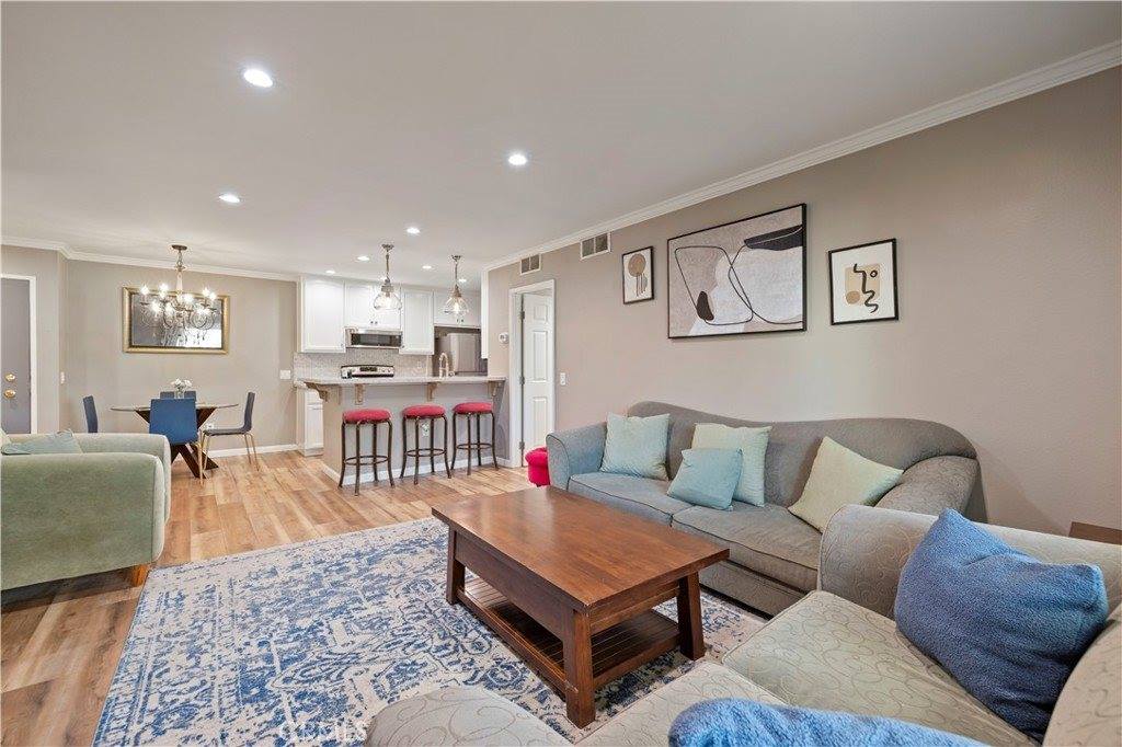 23515 Lyons, #225, Valencia, CA 91355