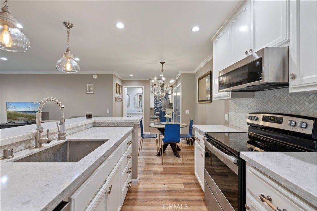 23515 Lyons, #225, Valencia, CA 91355