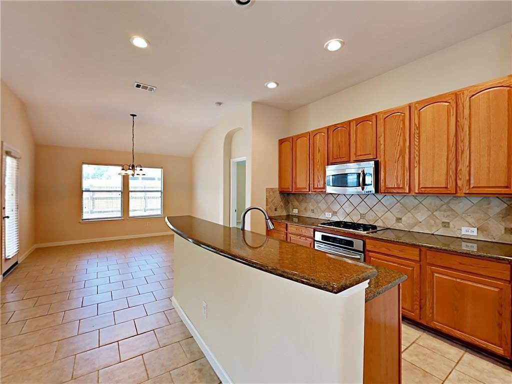 4935 Screech Owl Lane, Grand Prairie, TX 75052