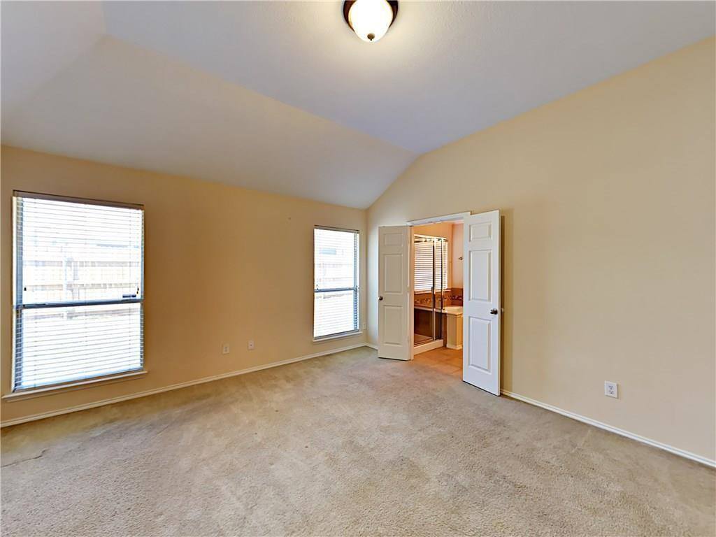 4935 Screech Owl Lane, Grand Prairie, TX 75052