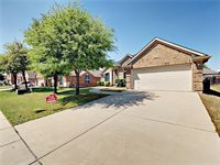 4935 Screech Owl Lane, Grand Prairie, TX 75052
