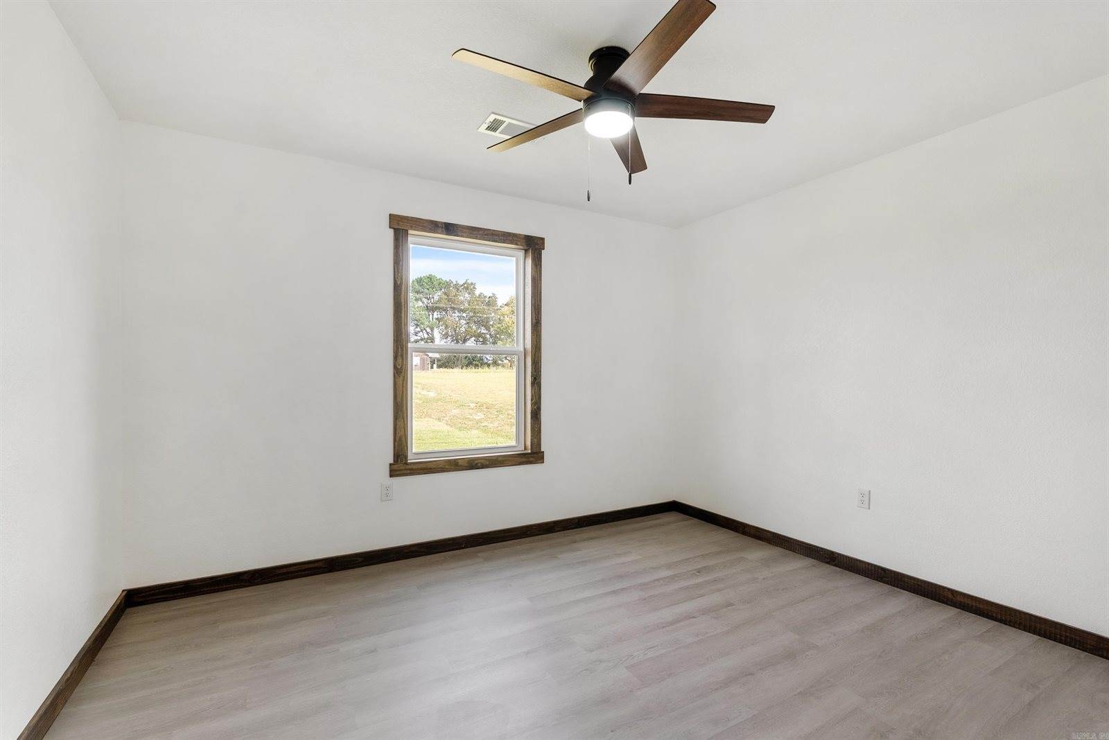 642 School Road, Rose Bud, AR 72137