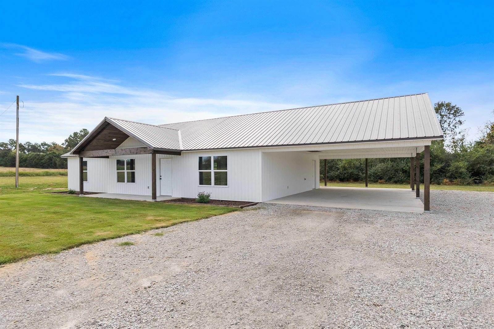 642 School Road, Rose Bud, AR 72137