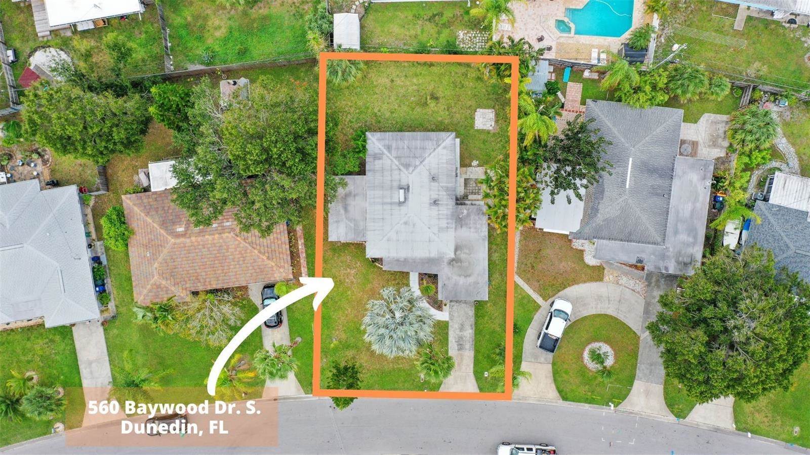 560 Baywood Drive South, Dunedin, FL 34698