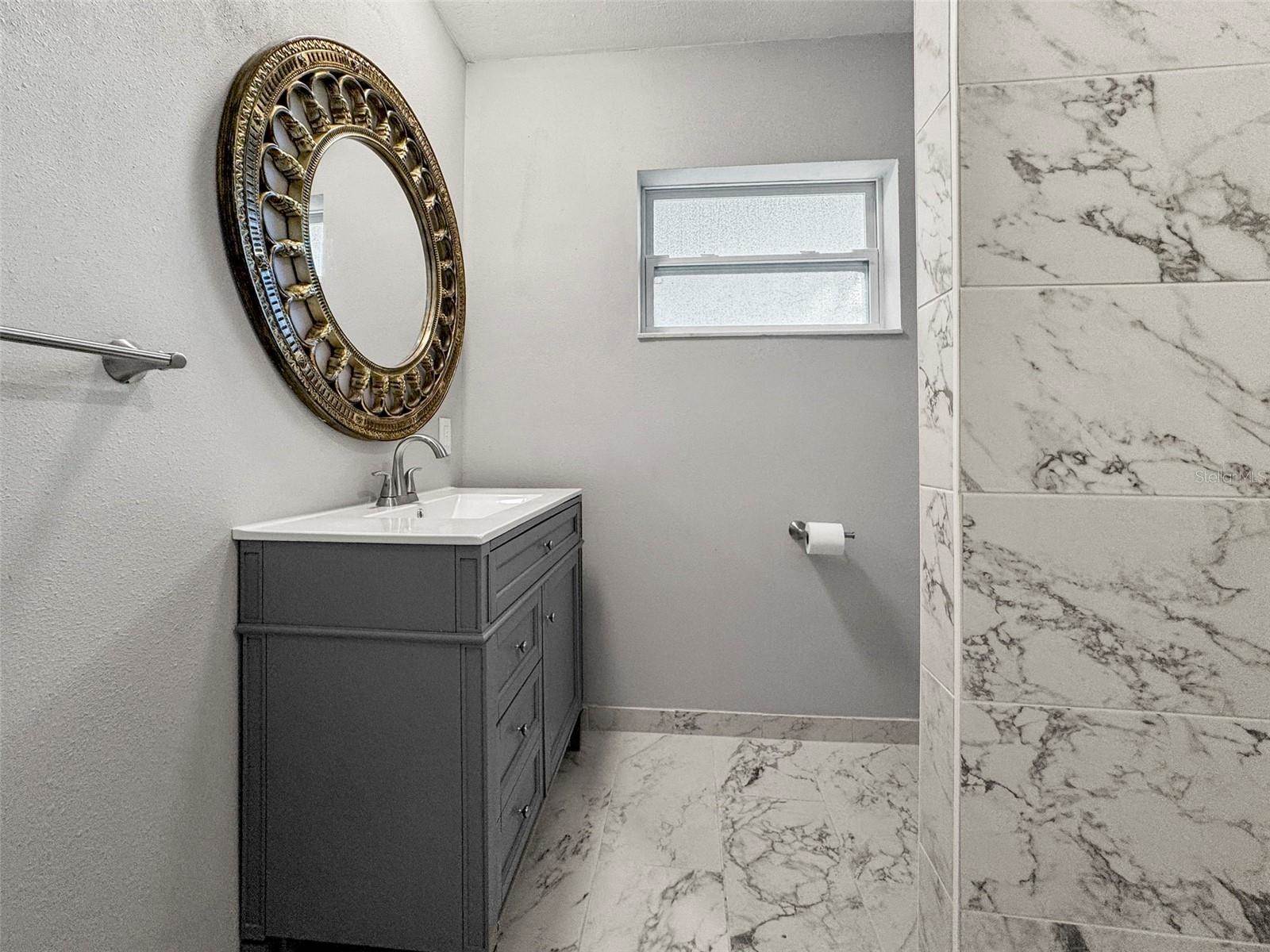 560 Baywood Drive South, Dunedin, FL 34698