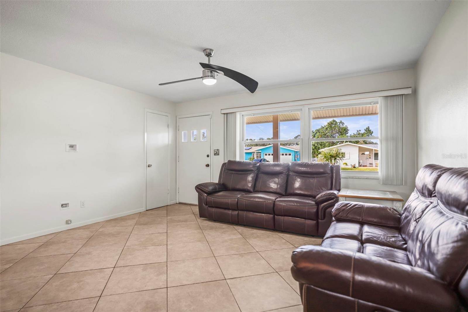 1215 Lazy Lake Road East, Dunedin, FL 34698