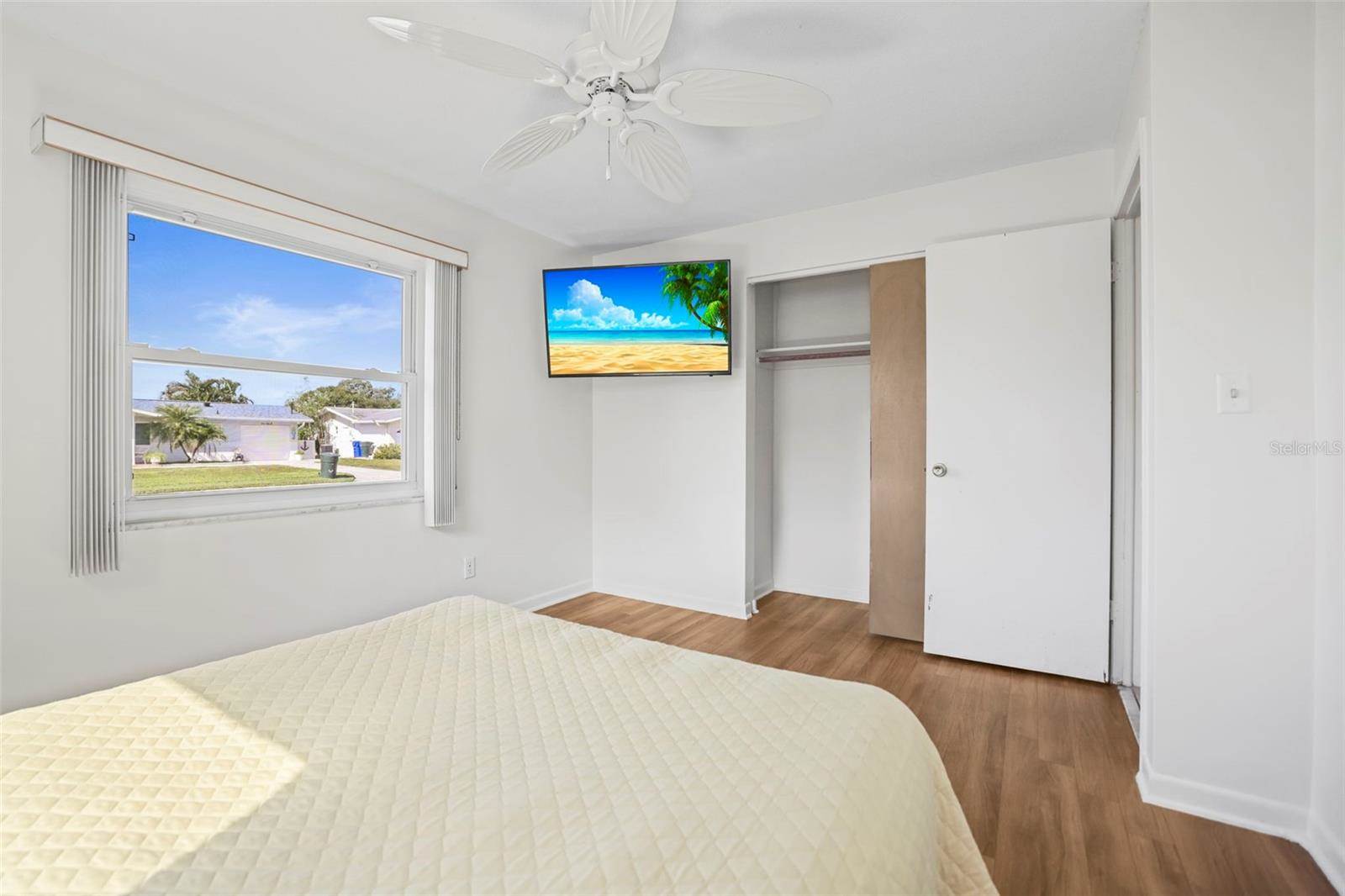 1215 Lazy Lake Road East, Dunedin, FL 34698