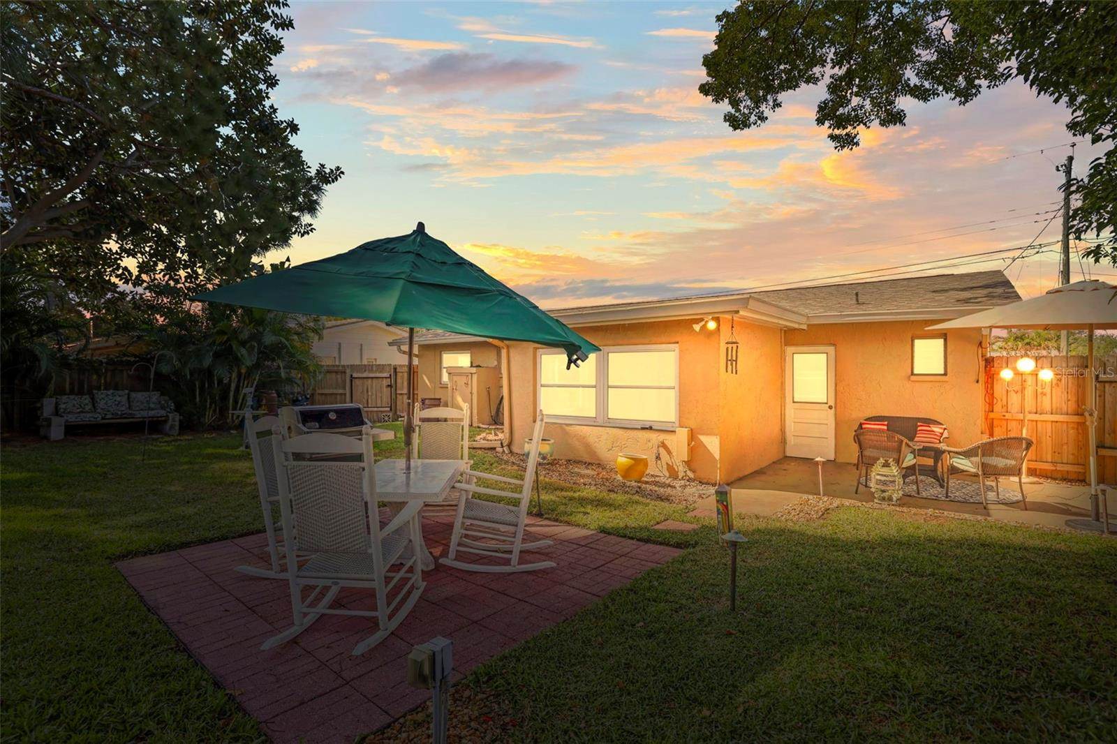 1215 Lazy Lake Road East, Dunedin, FL 34698