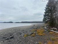 133 Paradise Lane, Tomhegan Township, ME 04478