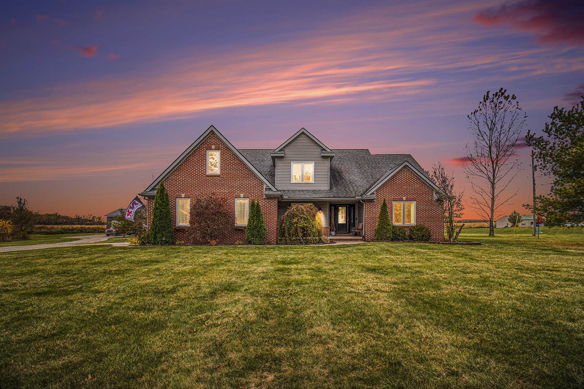 8233 Sylvania Petersburg, Ottawa Lake, MI 49267