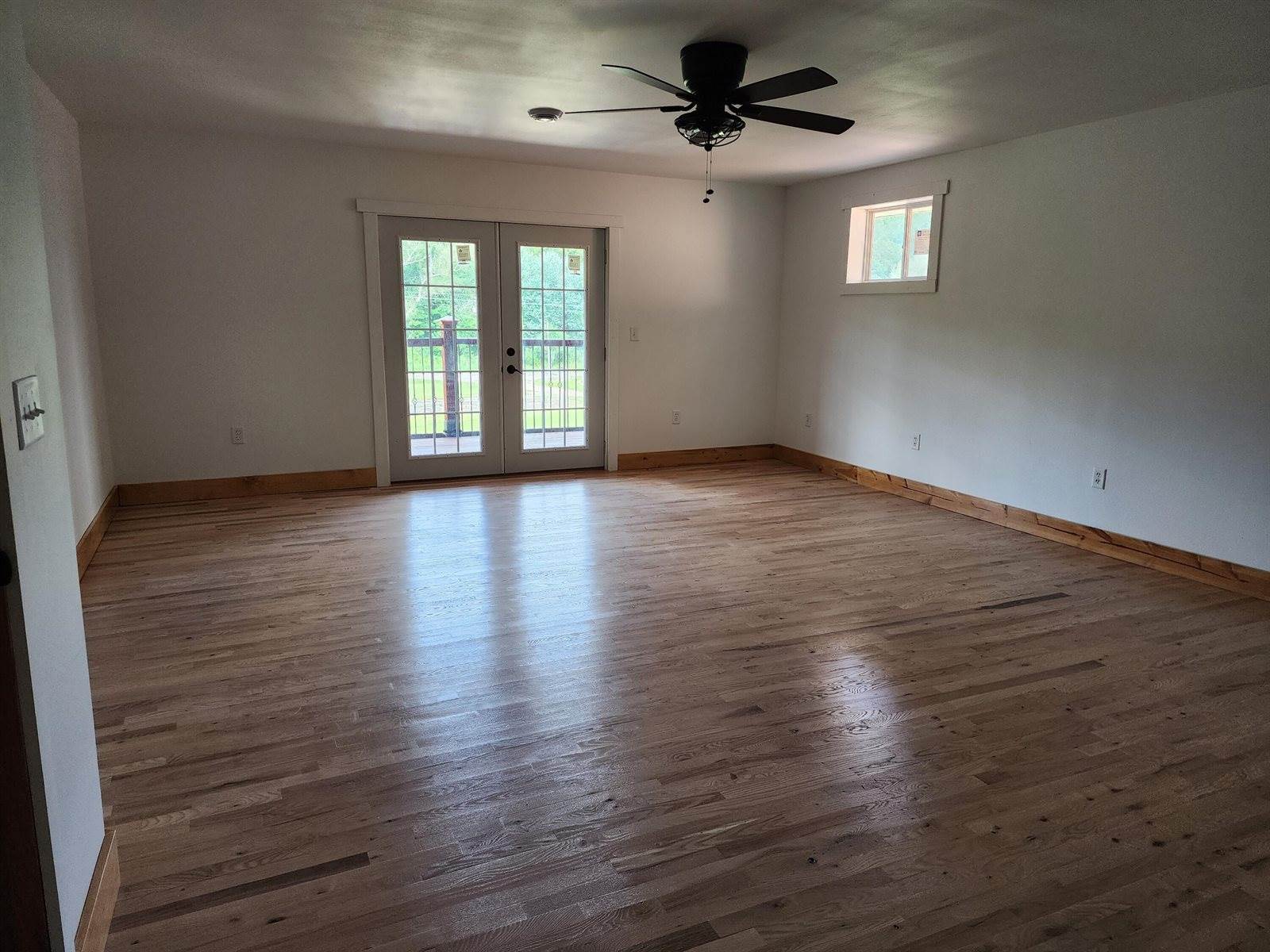 26378 Drake Ln, Henrietta, WI 53924