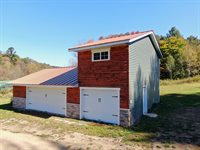 26378 Drake Ln, Henrietta, WI 53924