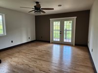 26378 Drake Ln, Henrietta, WI 53924