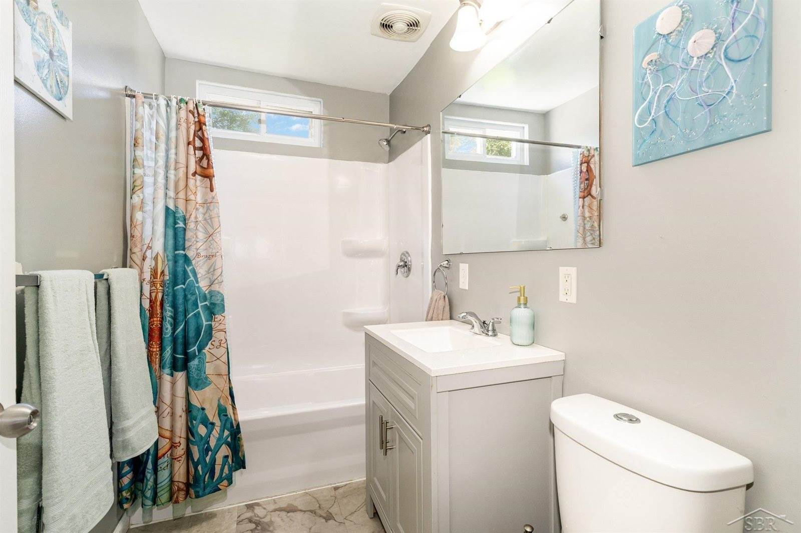 157 N Genesee Street, Montrose, MI 48457