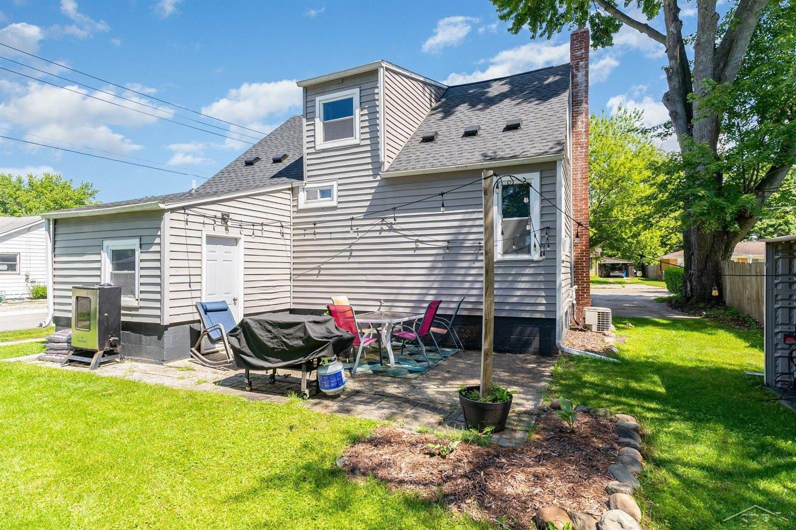 157 N Genesee Street, Montrose, MI 48457