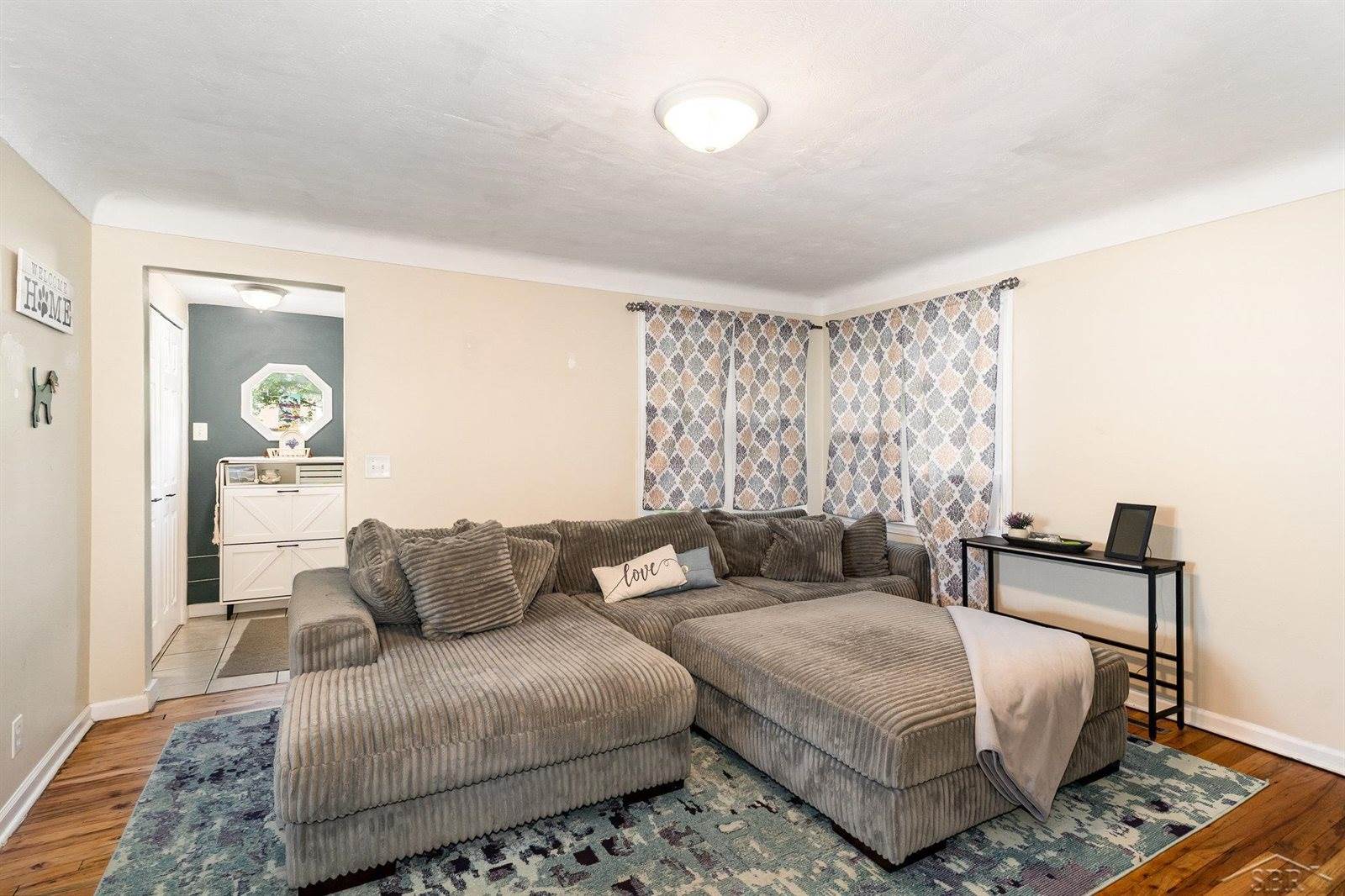 157 N Genesee Street, Montrose, MI 48457