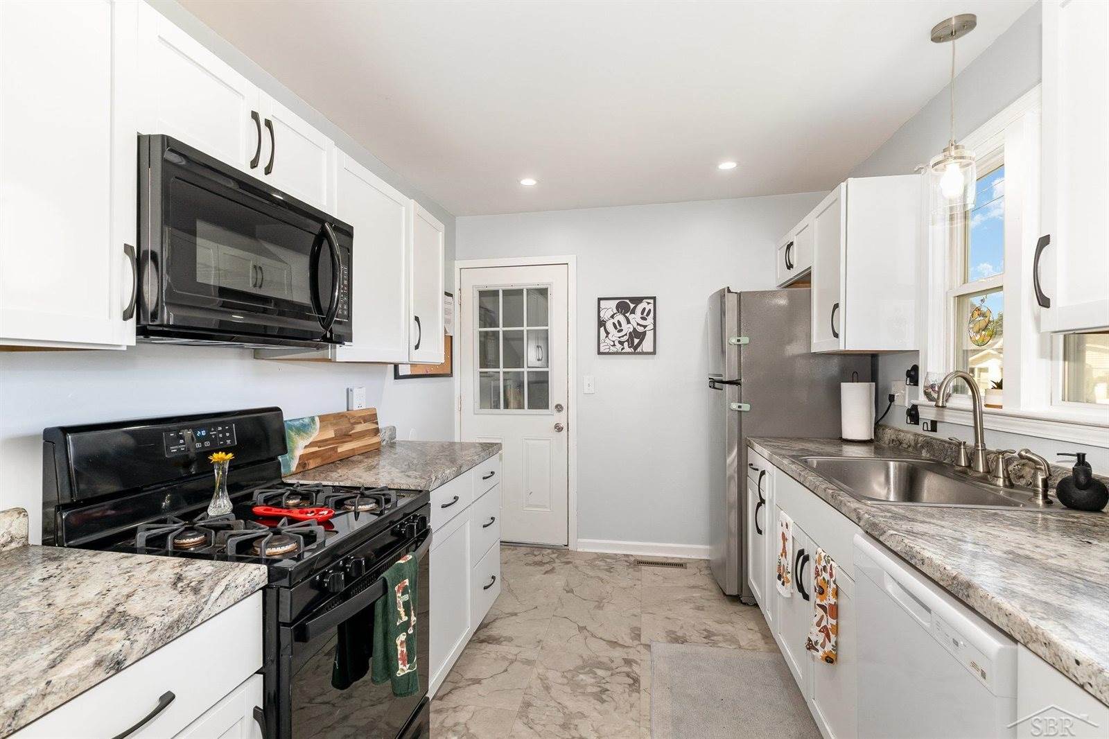 157 N Genesee Street, Montrose, MI 48457