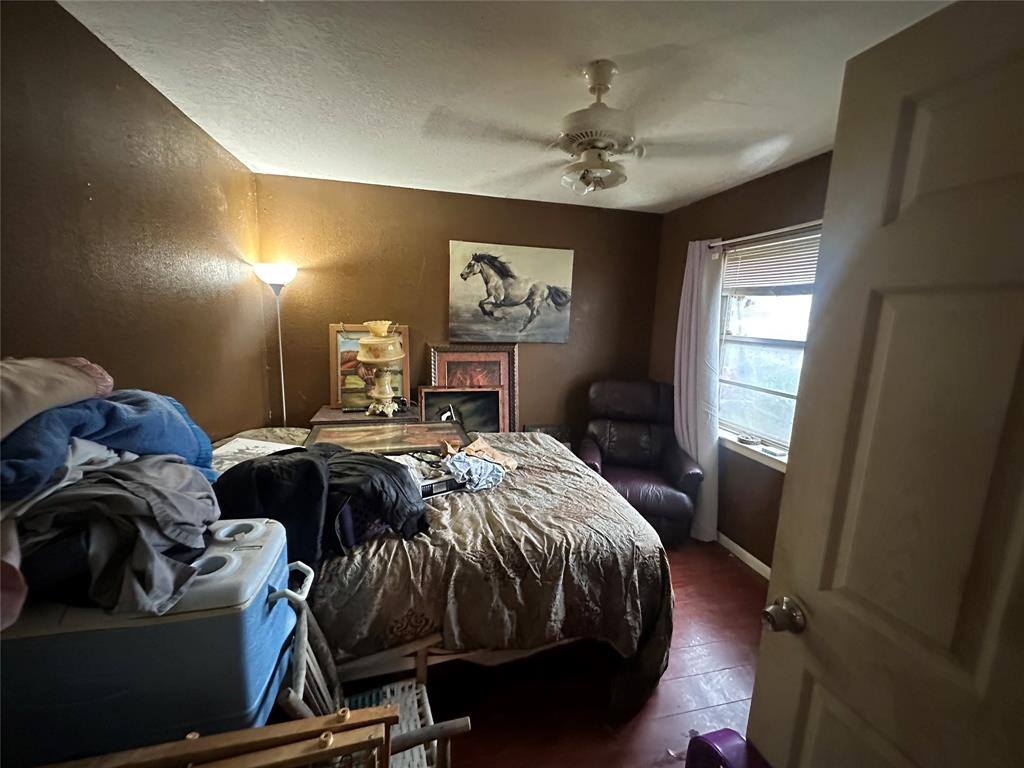 654 Rutgers Drive, Lancaster, TX 75134