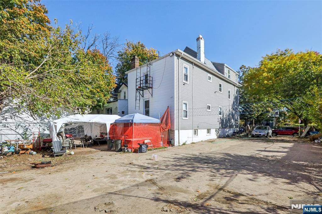 99 Alexander, Newark, NJ 07106