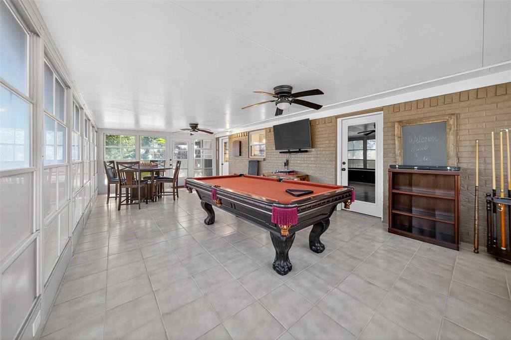 6828 Mandy Lane, Tyler, TX 75703