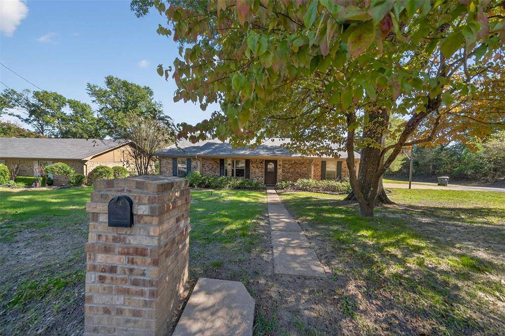 6828 Mandy Lane, Tyler, TX 75703
