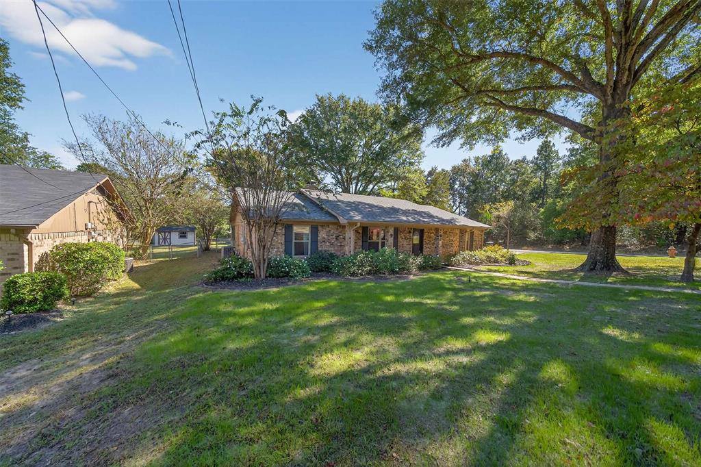 6828 Mandy Lane, Tyler, TX 75703