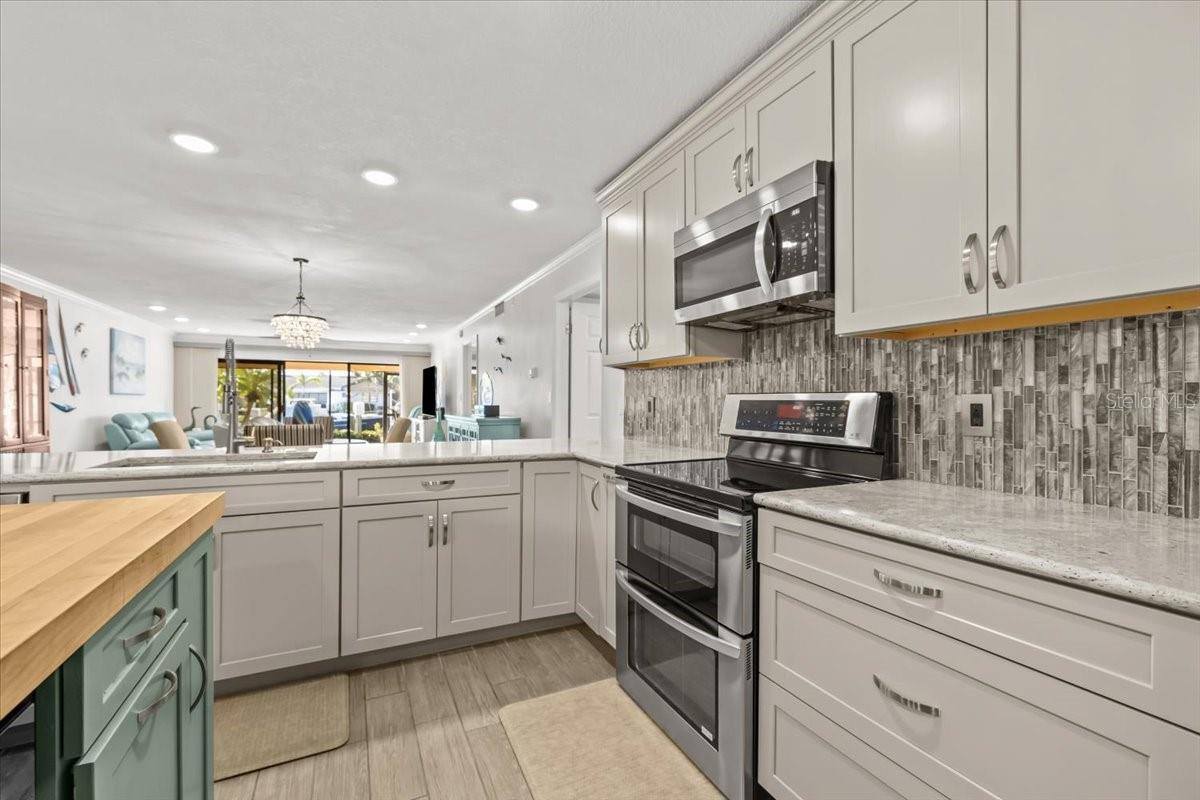 4730 Brittany Drive South, #36, Saint Petersburg, FL 33715