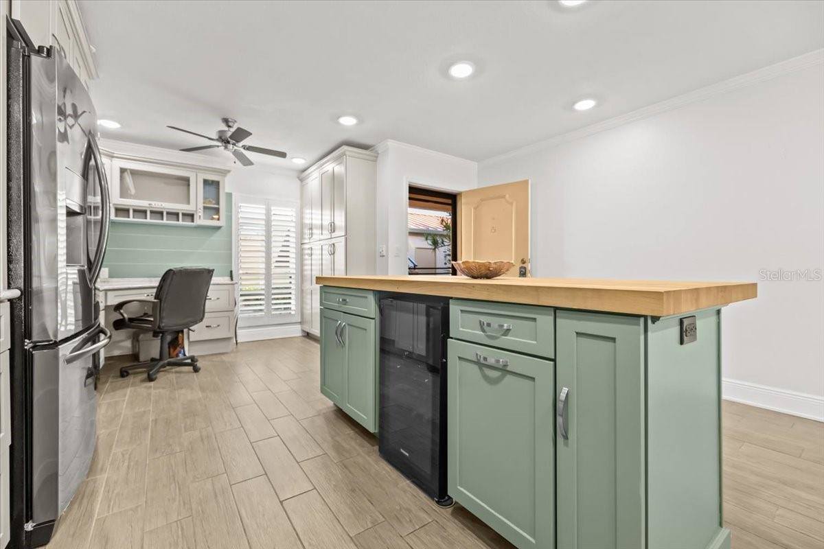 4730 Brittany Drive South, #36, Saint Petersburg, FL 33715