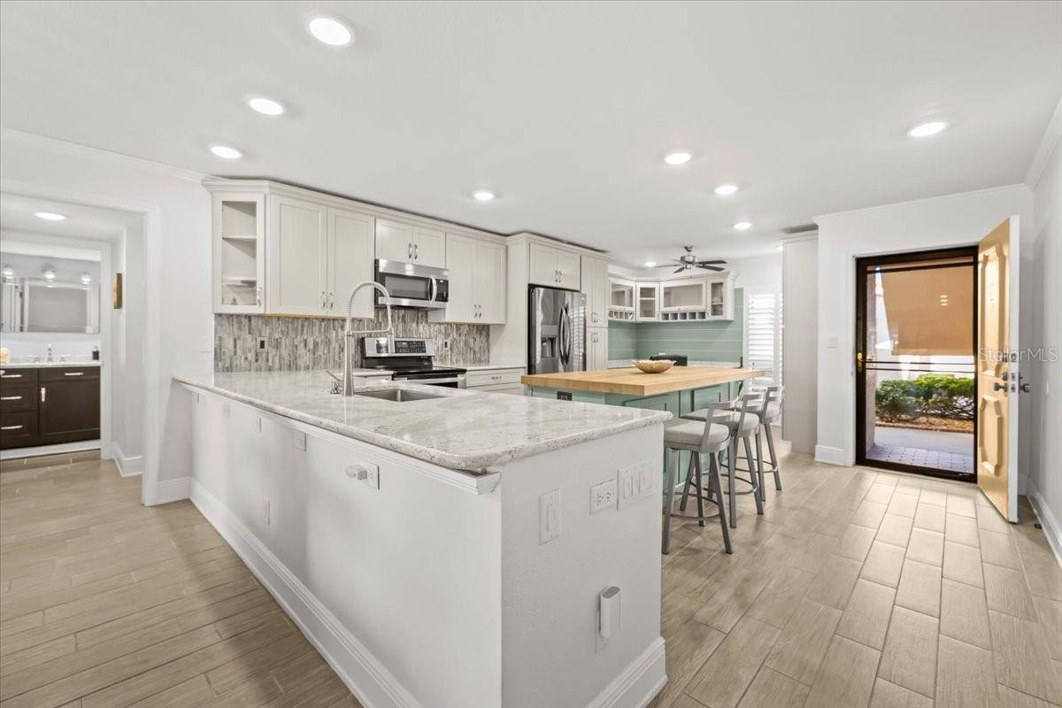 4730 Brittany Drive South, #36, Saint Petersburg, FL 33715