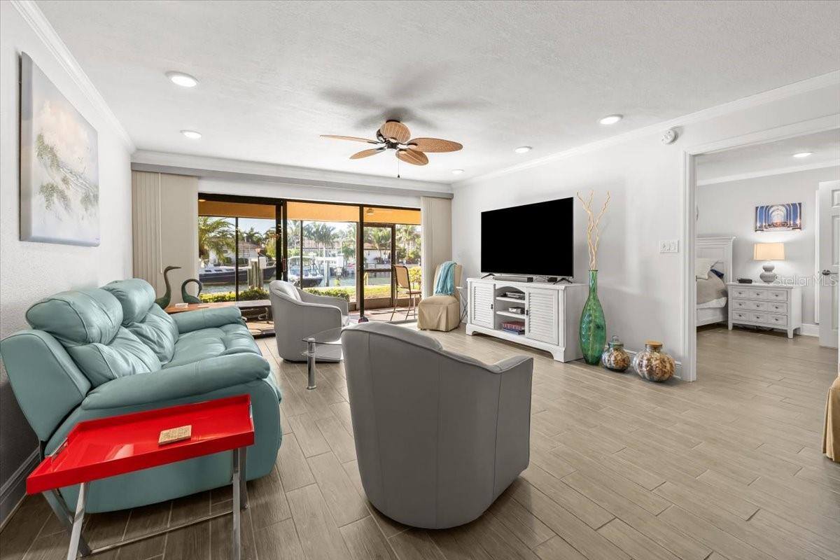 4730 Brittany Drive South, #36, Saint Petersburg, FL 33715