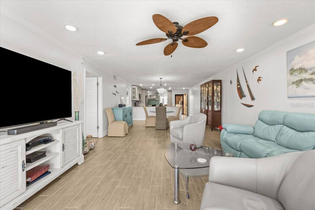 4730 Brittany Drive South, #36, Saint Petersburg, FL 33715