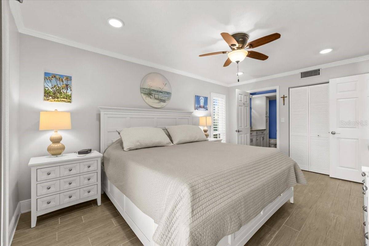 4730 Brittany Drive South, #36, Saint Petersburg, FL 33715