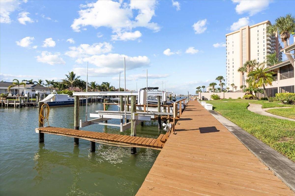 4730 Brittany Drive South, #36, Saint Petersburg, FL 33715