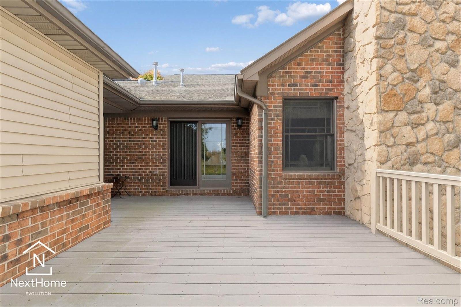 17401 Hannan Road, HuronCharterTownship_Wayne, MI 48164