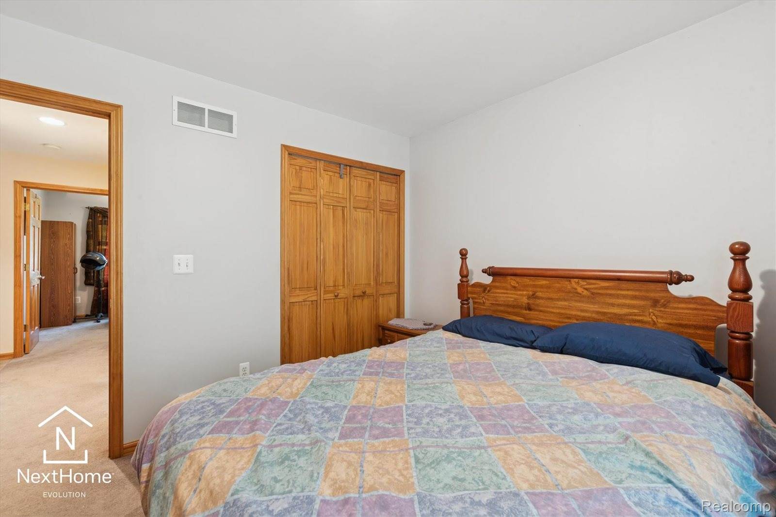 17401 Hannan Road, HuronCharterTownship_Wayne, MI 48164