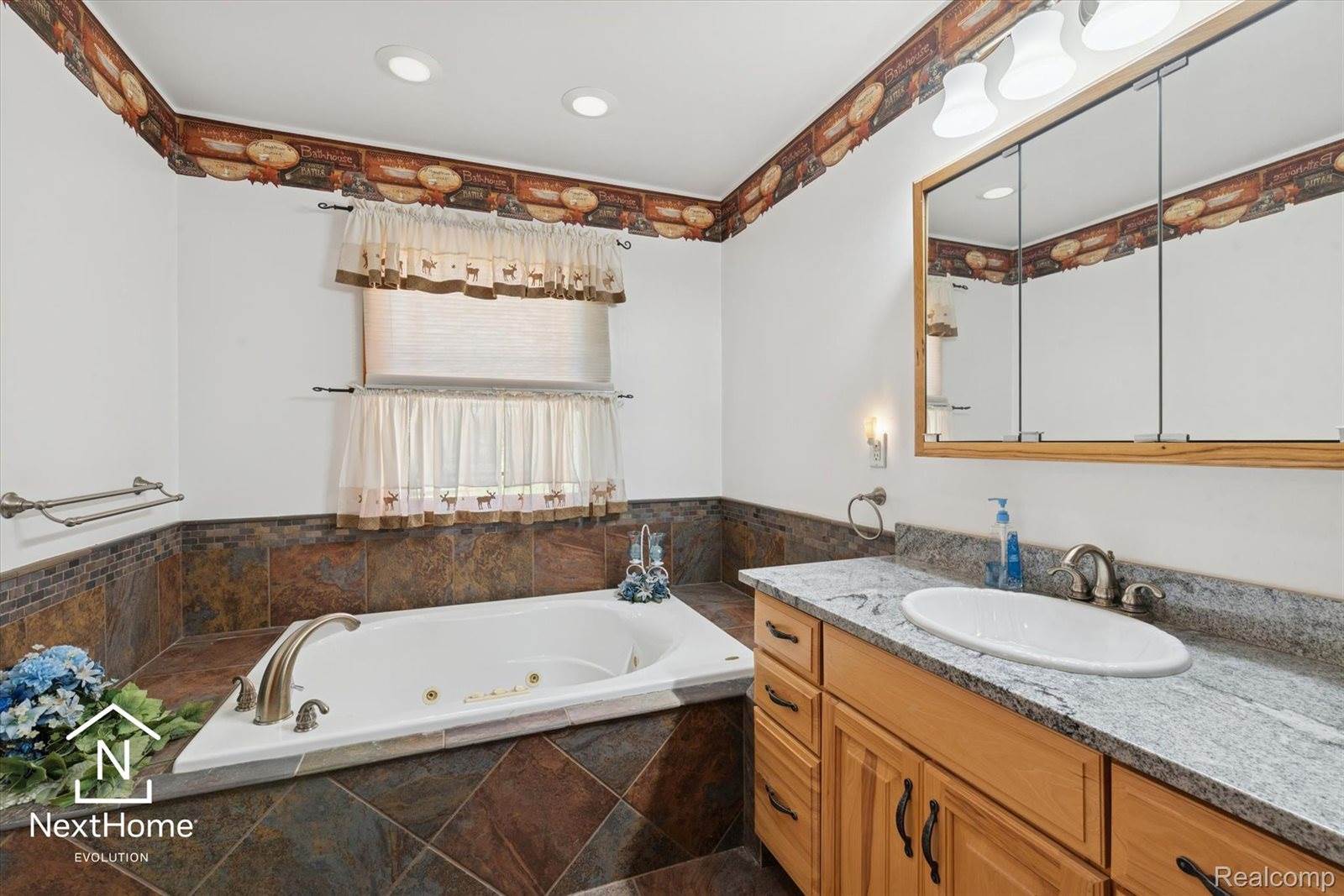 17401 Hannan Road, HuronCharterTownship_Wayne, MI 48164