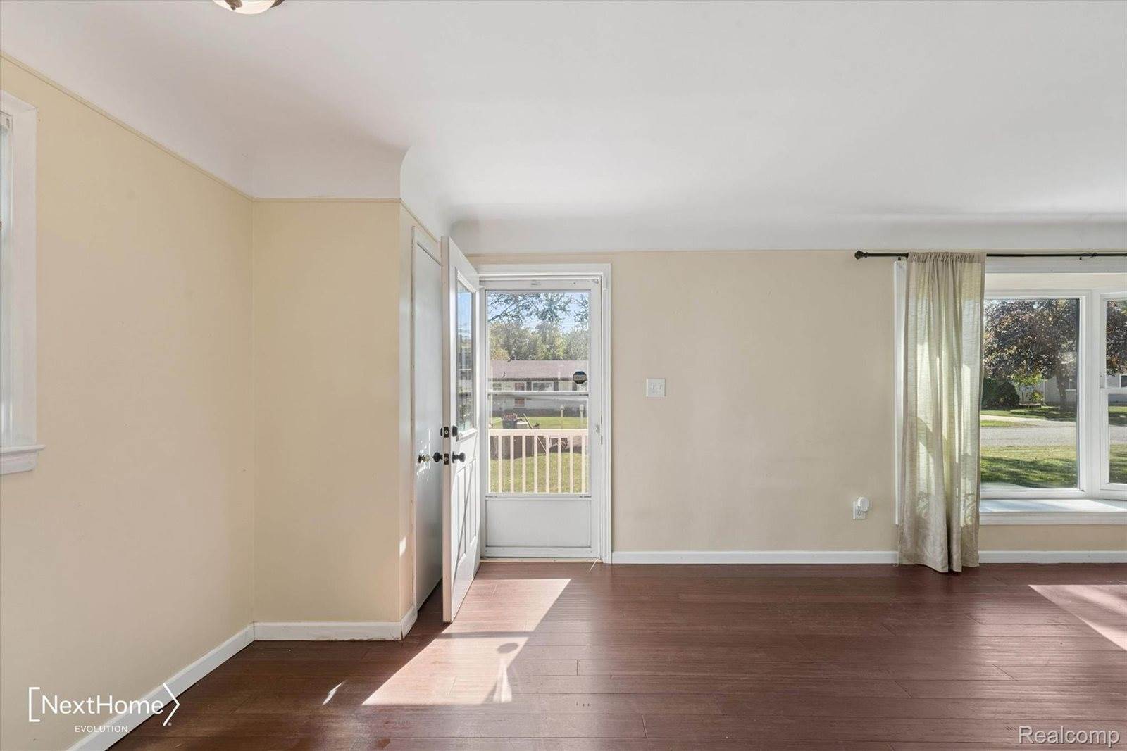 34752 John Hauk Street, WestlandCity_Wayne, MI 48185