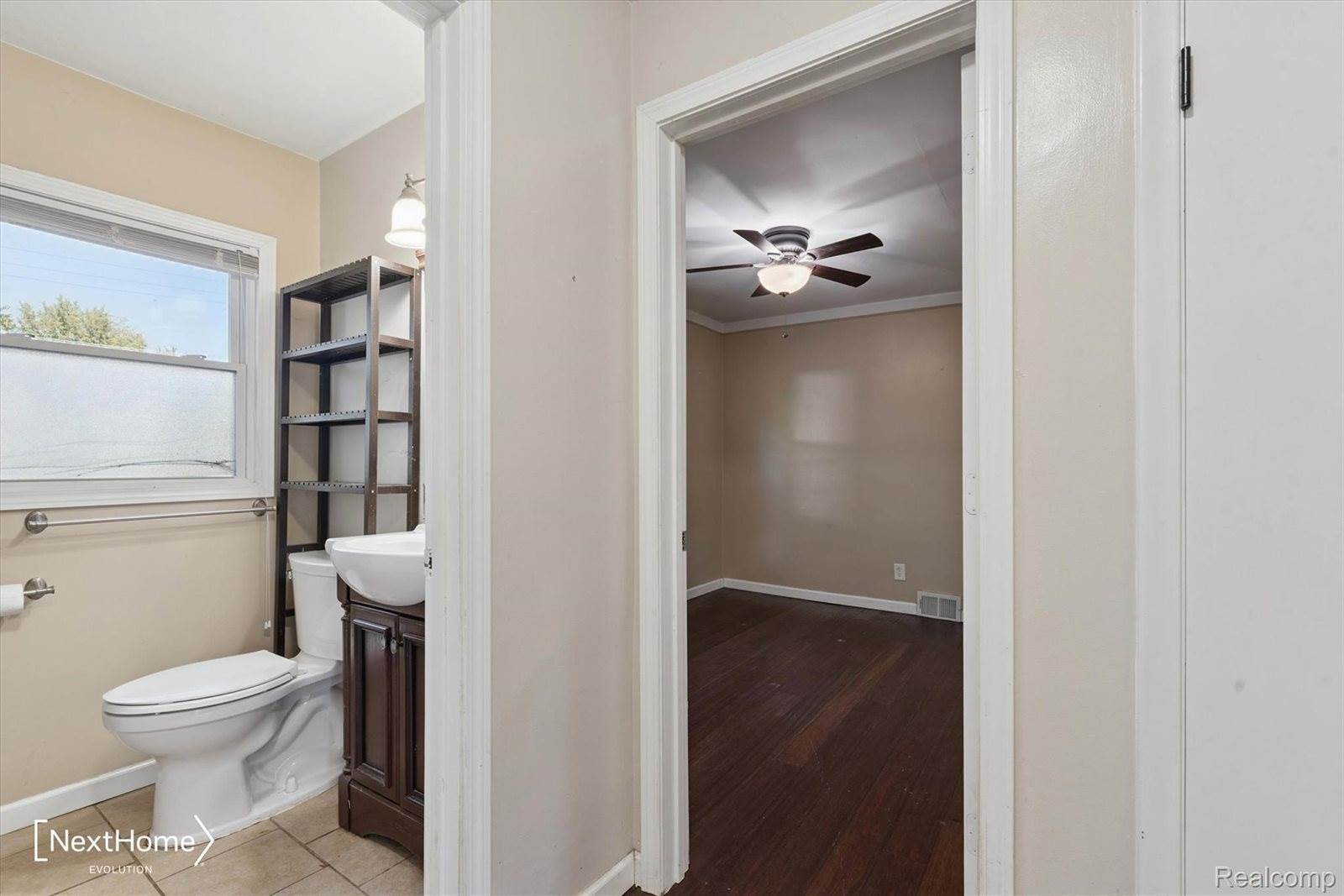 34752 John Hauk Street, WestlandCity_Wayne, MI 48185