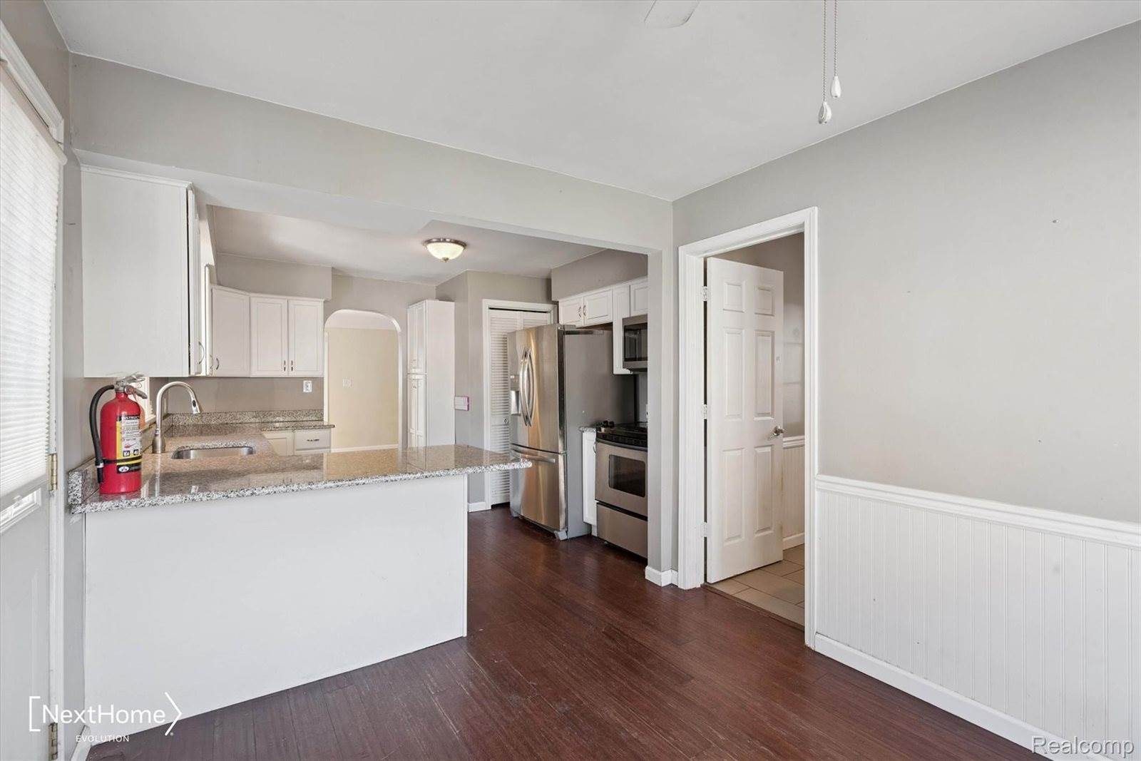 34752 John Hauk Street, WestlandCity_Wayne, MI 48185