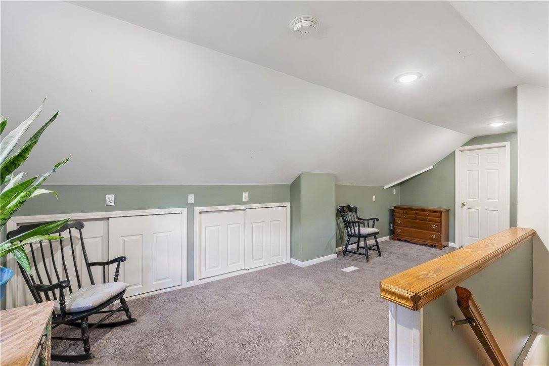 26 Oakridge Drive, Irondequoit, NY 14617