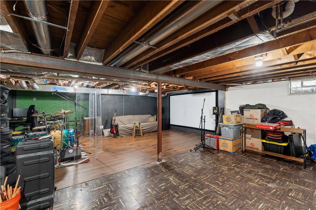 26 Oakridge Drive, Irondequoit, NY 14617