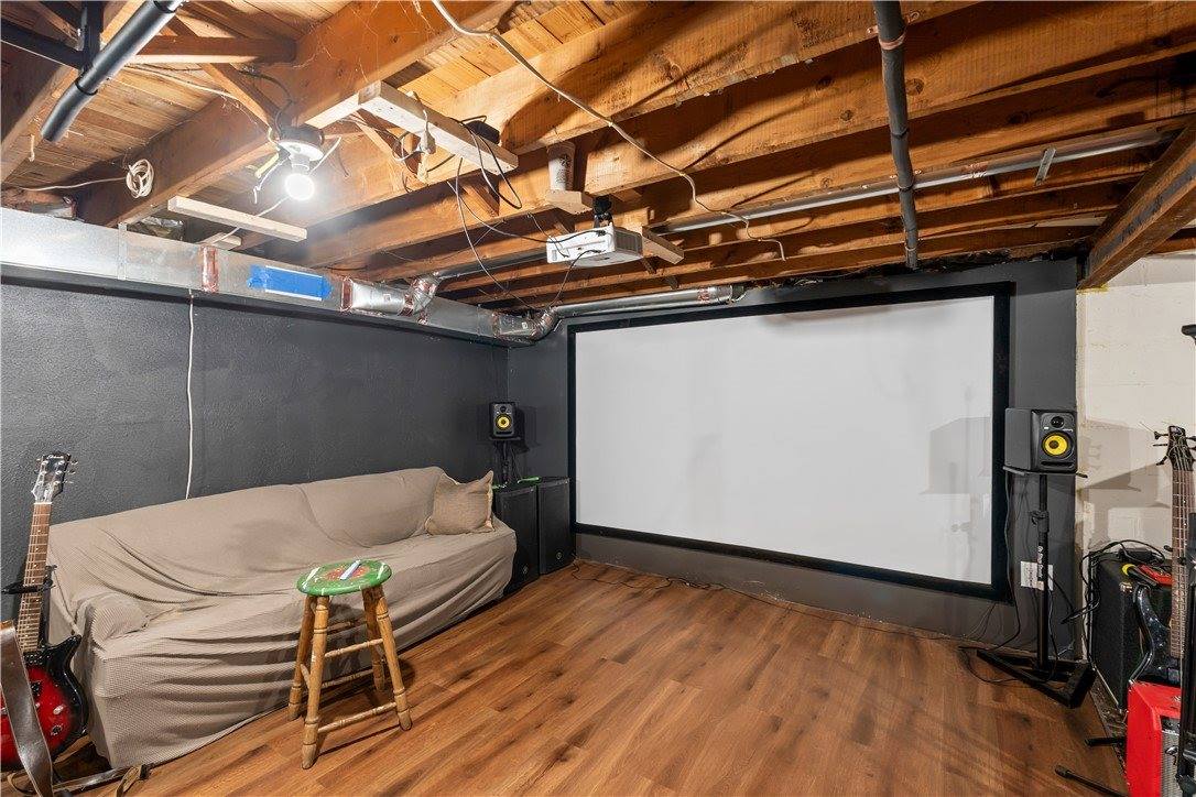 26 Oakridge Drive, Irondequoit, NY 14617