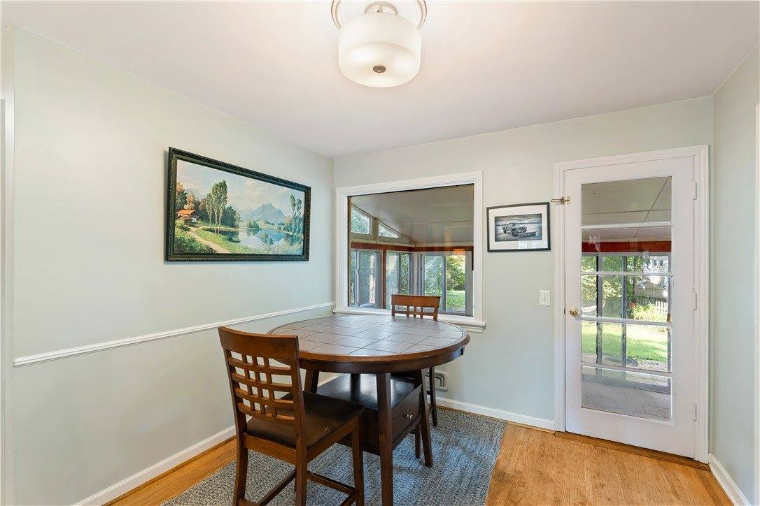 26 Oakridge Drive, Irondequoit, NY 14617