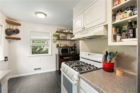 26 Oakridge Drive, Irondequoit, NY 14617