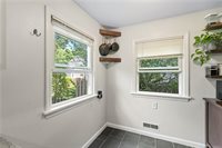 26 Oakridge Drive, Irondequoit, NY 14617